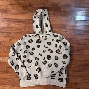 Boutique sweatshirt size S